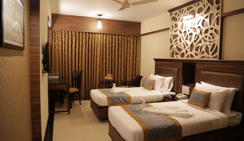 Chambre Royale Double ou avec lits jumeaux, 2 lits une place