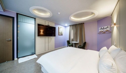 Chambre (Gold)