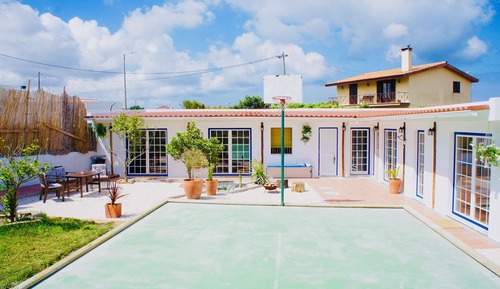 Appartement Familial, 2 chambres, vue jardin, rez-de-chaussée
