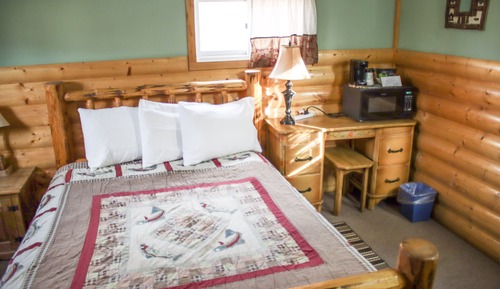Cabane, 1 grand lit