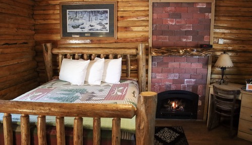 Cabane, plusieurs lits
