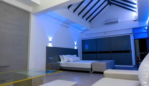 Chambre Double Deluxe, 1 très grand lit, balcon, vue mer