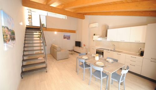 Loft, 2 chambres, terrasse, vue cour intérieure