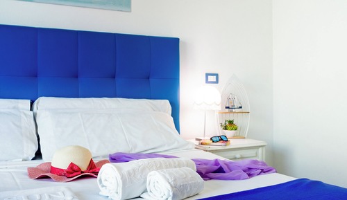 Chambre Double, salle de bains commune (Riva A3)