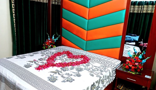 Chambre Simple Deluxe, 1 très grand lit