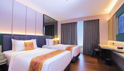 Chambre Supérieure avec lits jumeaux, 2 lits une place, vue ville