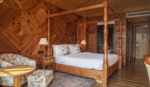 Chalet Classique, balcon, vue montagne