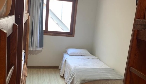 Chambre Quadruple Affaires
