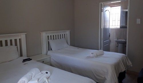Chambre avec lits jumeaux