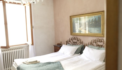 Chambre Double Standard, non-fumeurs, salle de bains commune