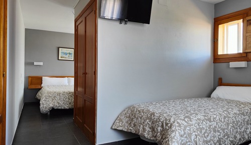 Chambre Quadruple Économique
