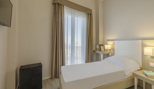 Chambre Simple, vue mer