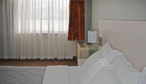 Chambre Standard, 1 très grand lit, non-fumeurs
