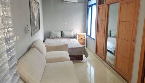 Penthouse Signature