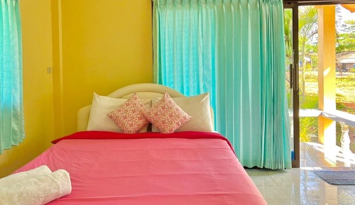 Chambre, 1 grand lit 1 place