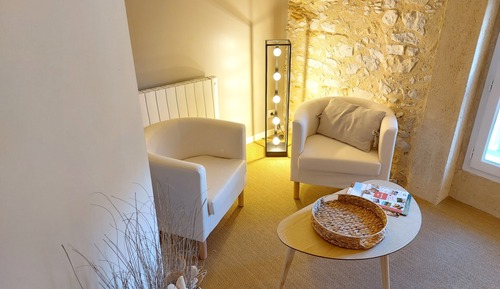 Chambre Tradition, 1 grand lit, non-fumeurs, vue cour intérieure