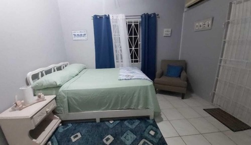 Chambre Simple Classique, 1 grand lit