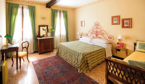 Chambre Triple