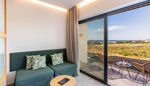 Suite Junior, vue partielle sur la mer
