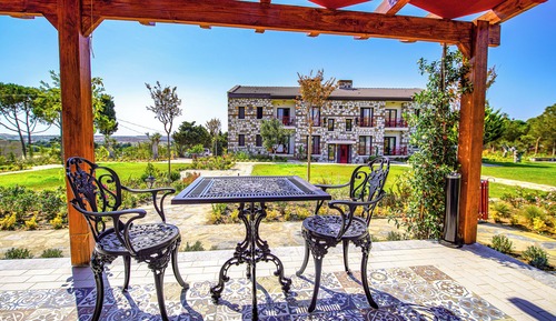 Chambre Double Confort, patio