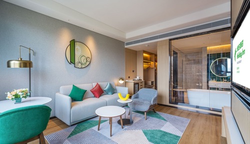 Suite, 1 très grand lit