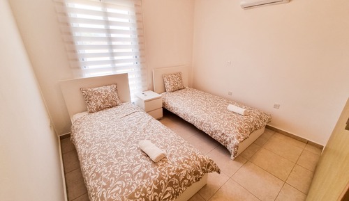 Appartement Confort, 2 chambres, vue piscine