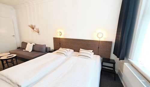 Chambre Double, salle de bains privée