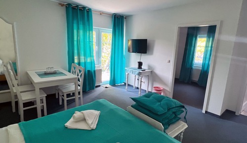 Chambre Familiale, 2 chambres, baignoire à jets