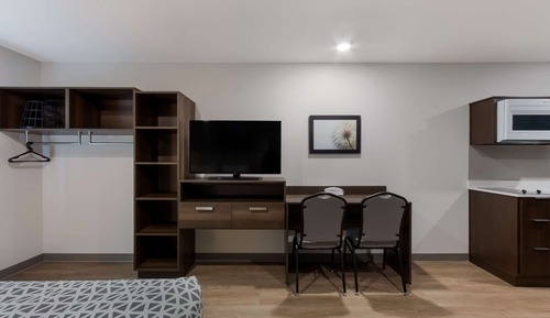 Chambre Standard, 1 très grand lit et 1 canapé-lit, non-fumeurs