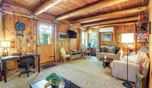 Maison (2 Bedrooms)