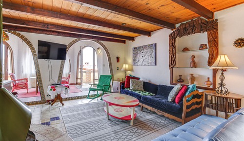 Maison (2 Bedrooms)