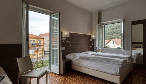 Chambre Supérieure, balcon