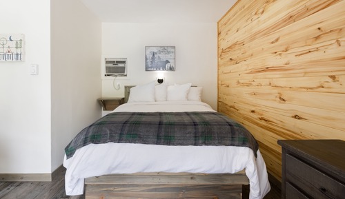 Chambre, 2 grands lits, vue montagne, côté montagne