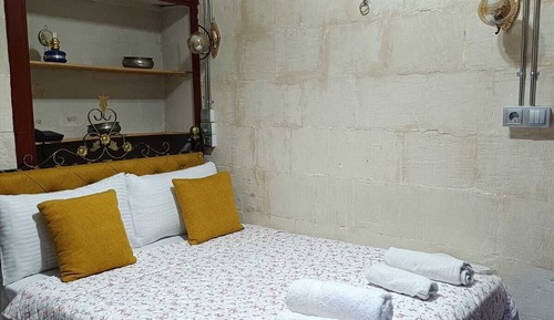 Chambre Double Standard, 1 grand lit 1 place