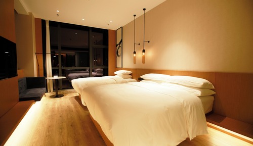 Chambre Familiale, 2 lits doubles, vue ville