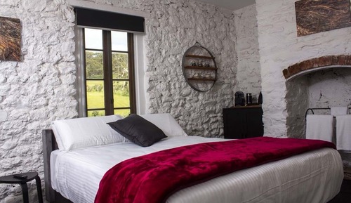 Cottage Standard