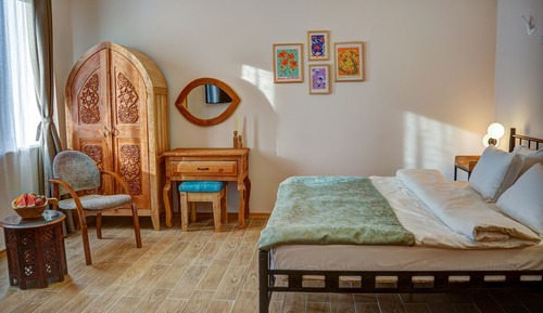 Chambre Standard, 1 très grand lit