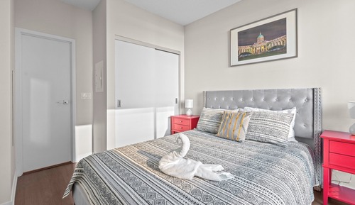 Appartement Design, 2 chambres, accès piscine, vue parc