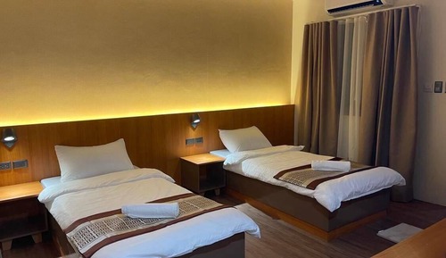 Chambre Deluxe, 2 lits une place, accès piscine, vue jardin