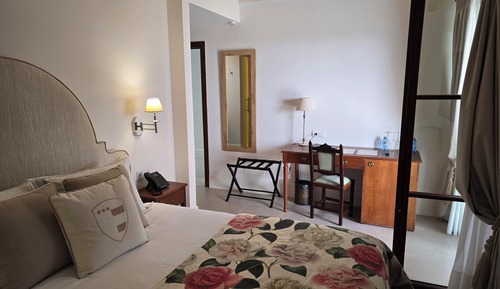 Chambre Double Deluxe, bain à remous, vue vallée