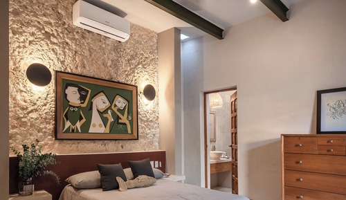 Chambre Confort, 1 lit double, réfrigérateur