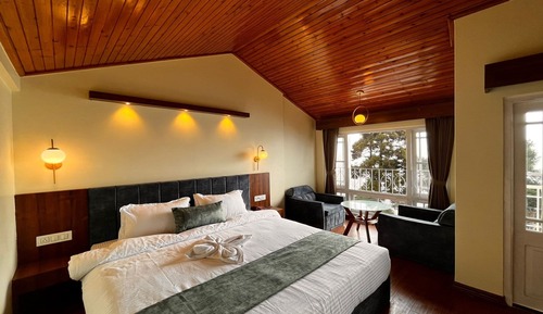 Chambre Premium, balcon, vue colline