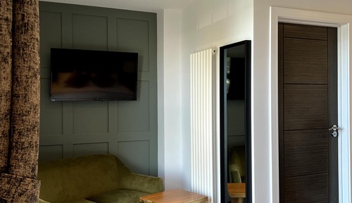 Chambre Supérieure, 1 très grand lit, vue fleuve