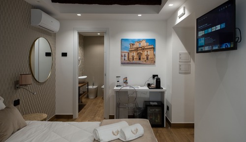 Chambre Double Supérieure, 1 chambre, non-fumeurs, vue ville
