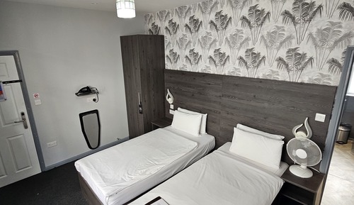 Chambre Confort avec lits jumeaux