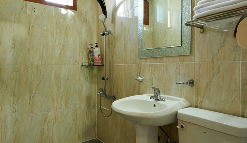 Habitación familiar con 2 camas individuales