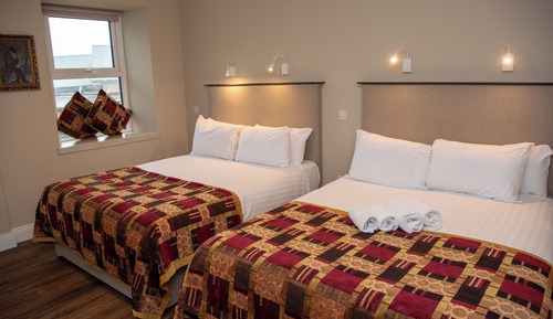 Chambre Familiale