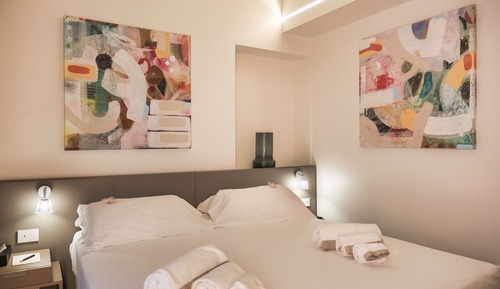 Suite Exclusive