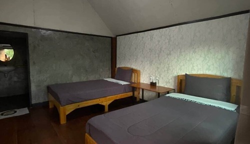 Bungalow Standard, 2 lits une place, vue colline