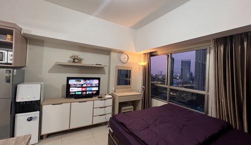 Studio Deluxe